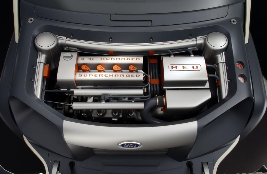  Ford Model U Concept 2003 года  (фото 22 из 28)